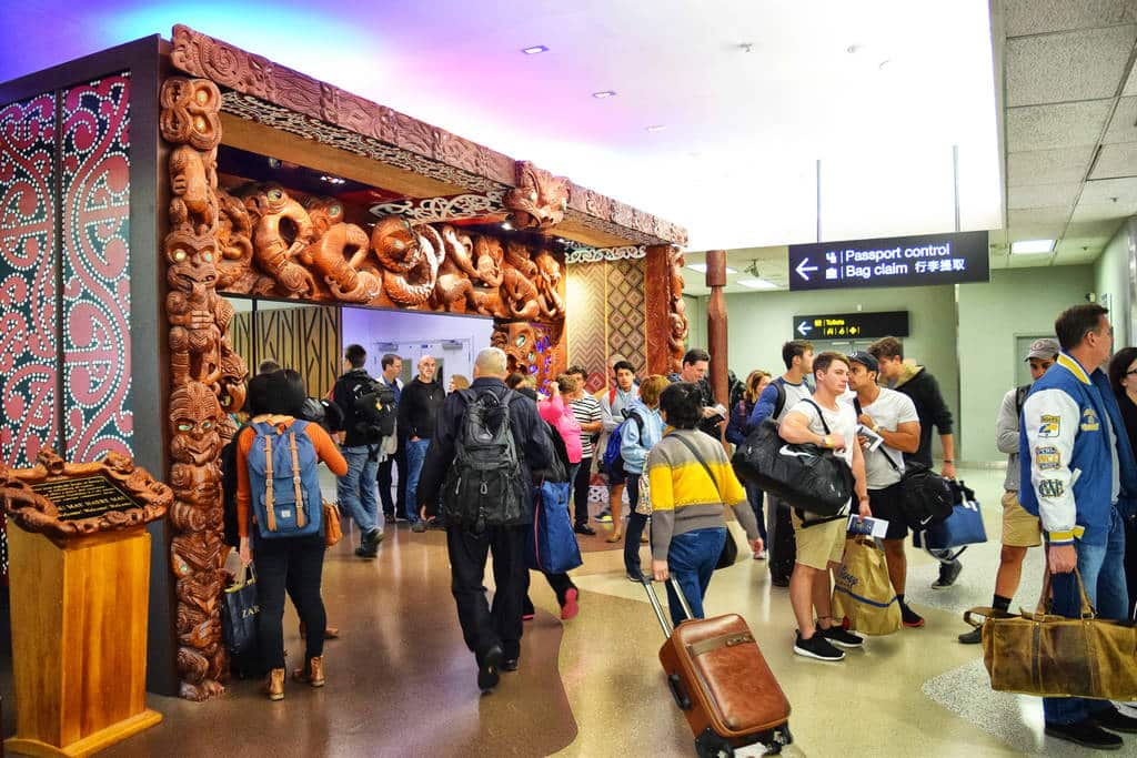 Arriving in Auckland Airport optimized - Radio Samoa