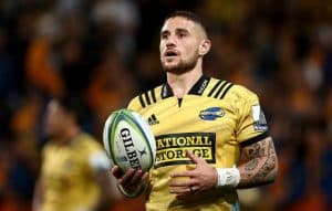 Tj Perenara - Radio Samoa
