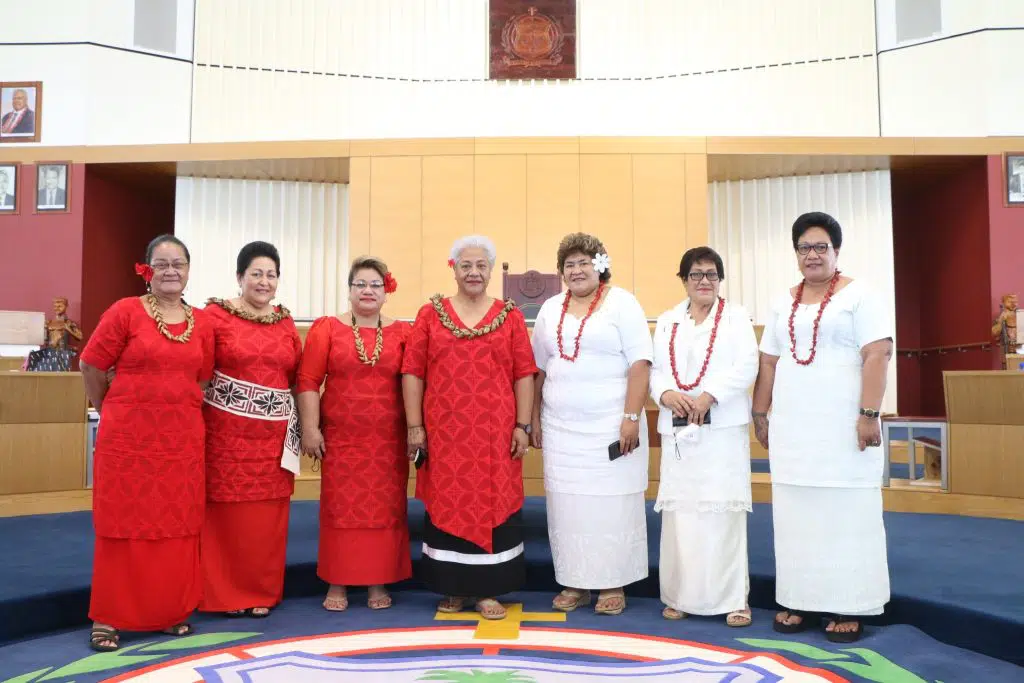Radio-Samoa-17