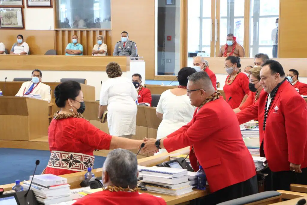 Radio-Samoa-19