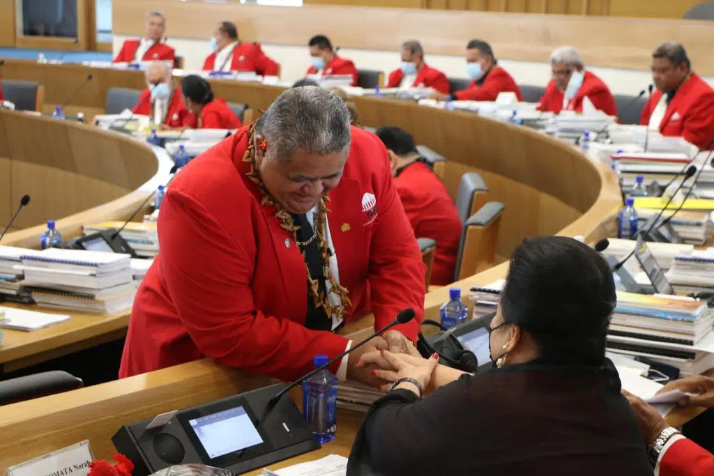 Radio-Samoa-27