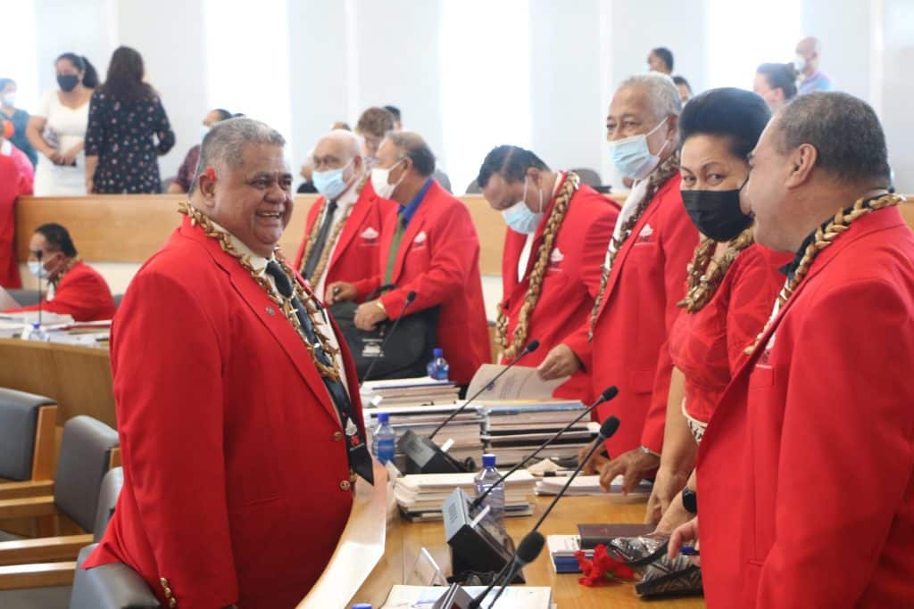 Radio-Samoa-37
