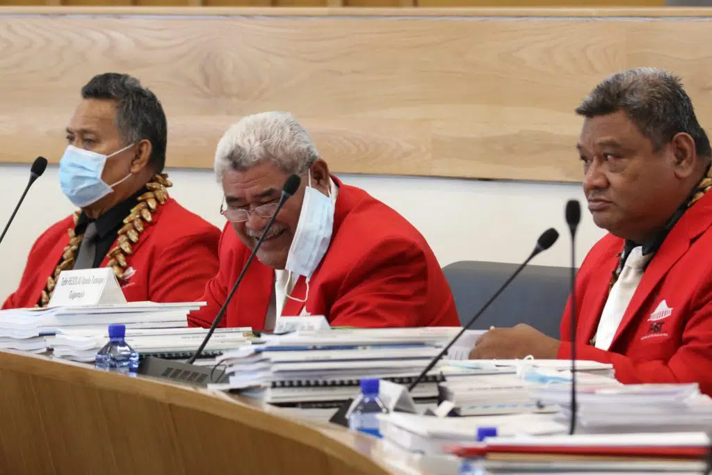 Radio Samoa-59
