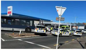 Crash scene in Pukekohe, one died. Photo by 1News