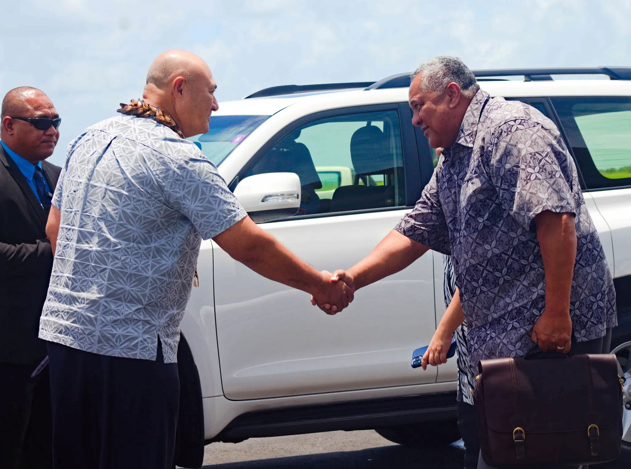 Faafeiloai e le Sui Palemia le taunuu o le faigamalaga a le Kovana Sili o Amerika Samoa