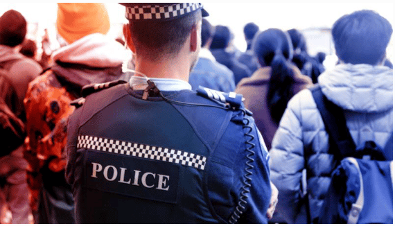 A file image of a New Zealand Police officer at a public gathering