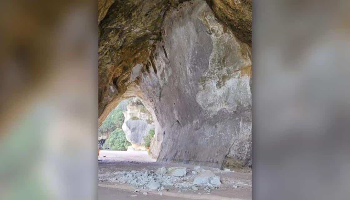 More rockfall from Coromandel Peninsula's Cathedral Cove arch