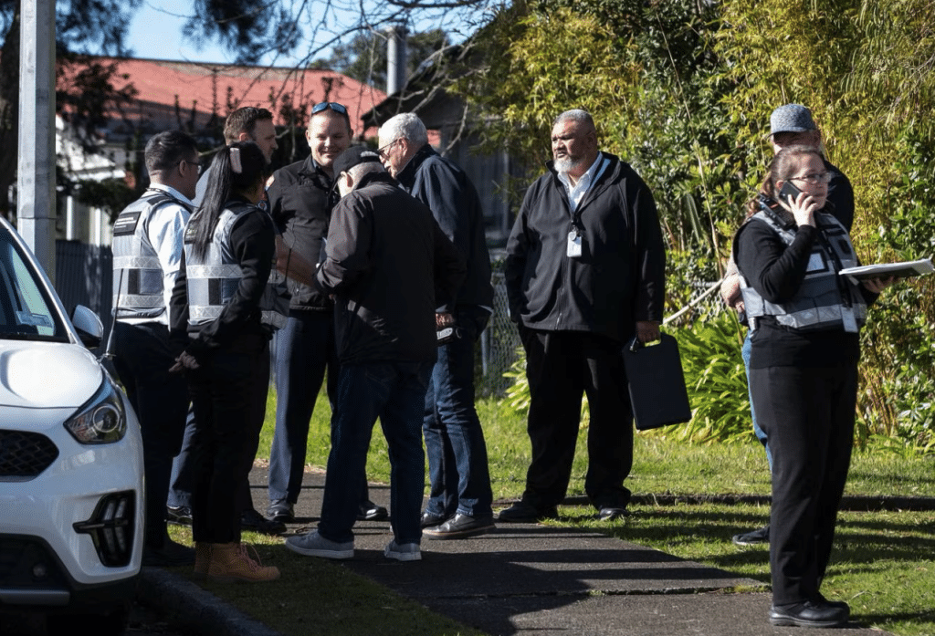 Migrants in overcrowded Auckland house face eviction in the midst of INZ investigation