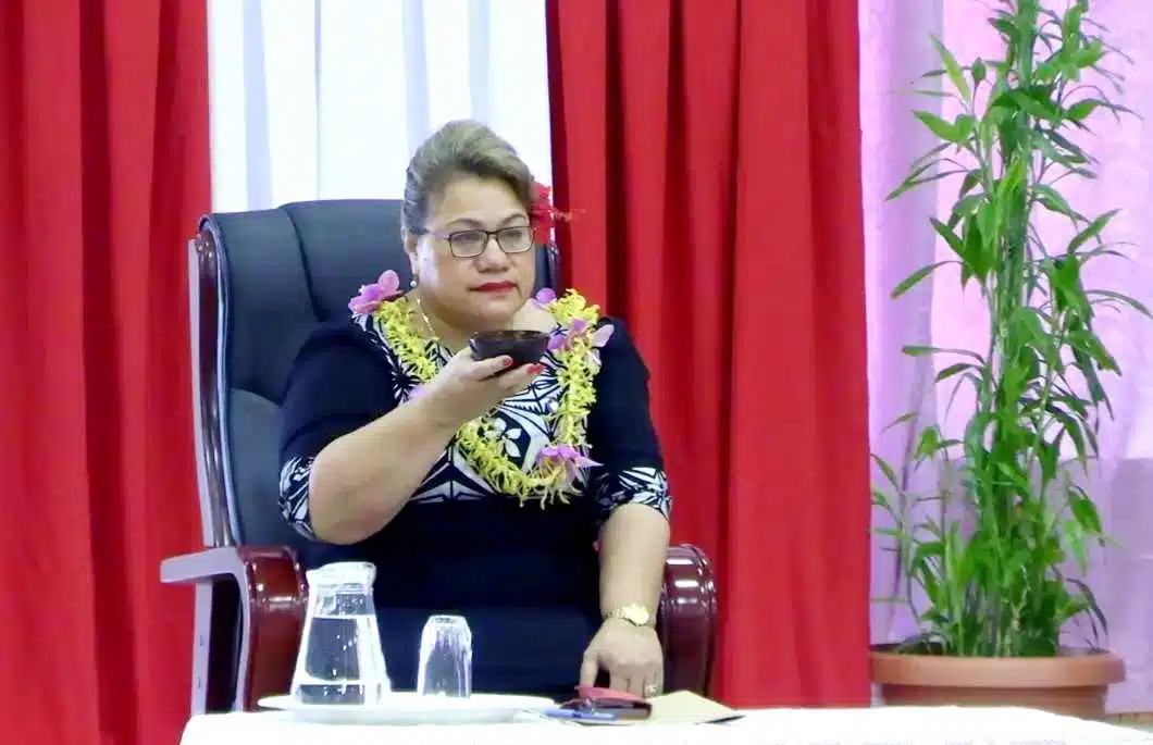 Hon Mulipola Anarosa Ale-Molioo