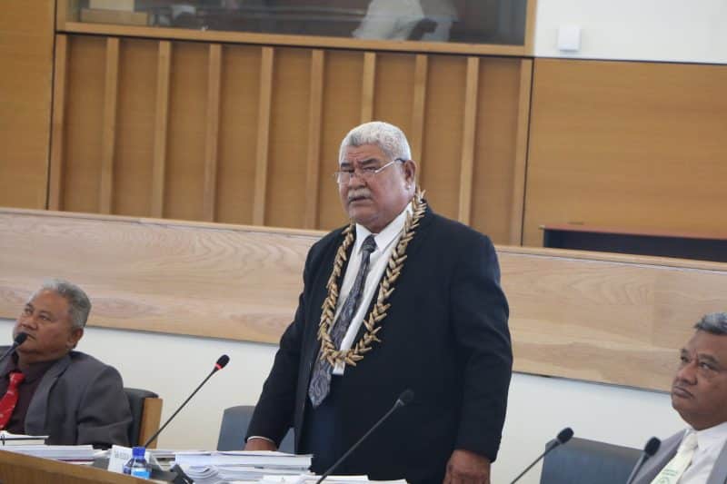 Fesola'i Apulu Tusiupu Tuigamala