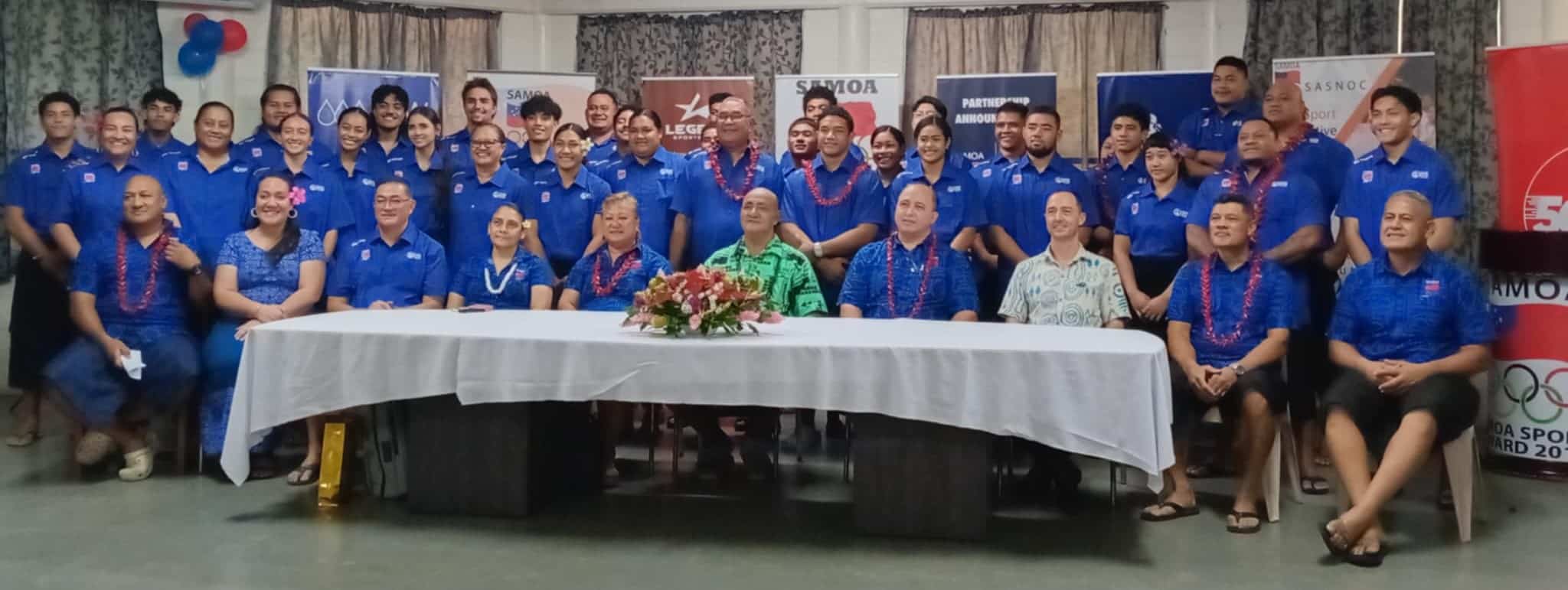 Pacific Mini games team Samoa with Minister of Sports and Recreational and Australia High Commissioner in Samoa