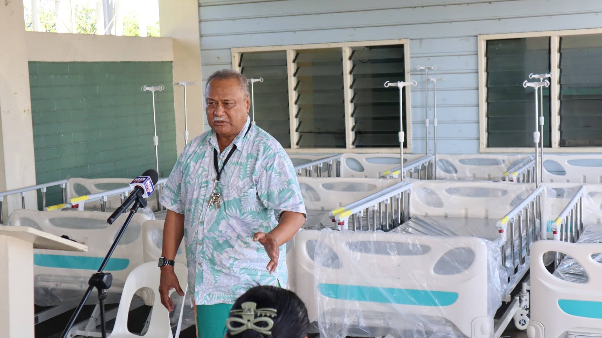 Beds for Tuasivi hospital donated by Island Rock company