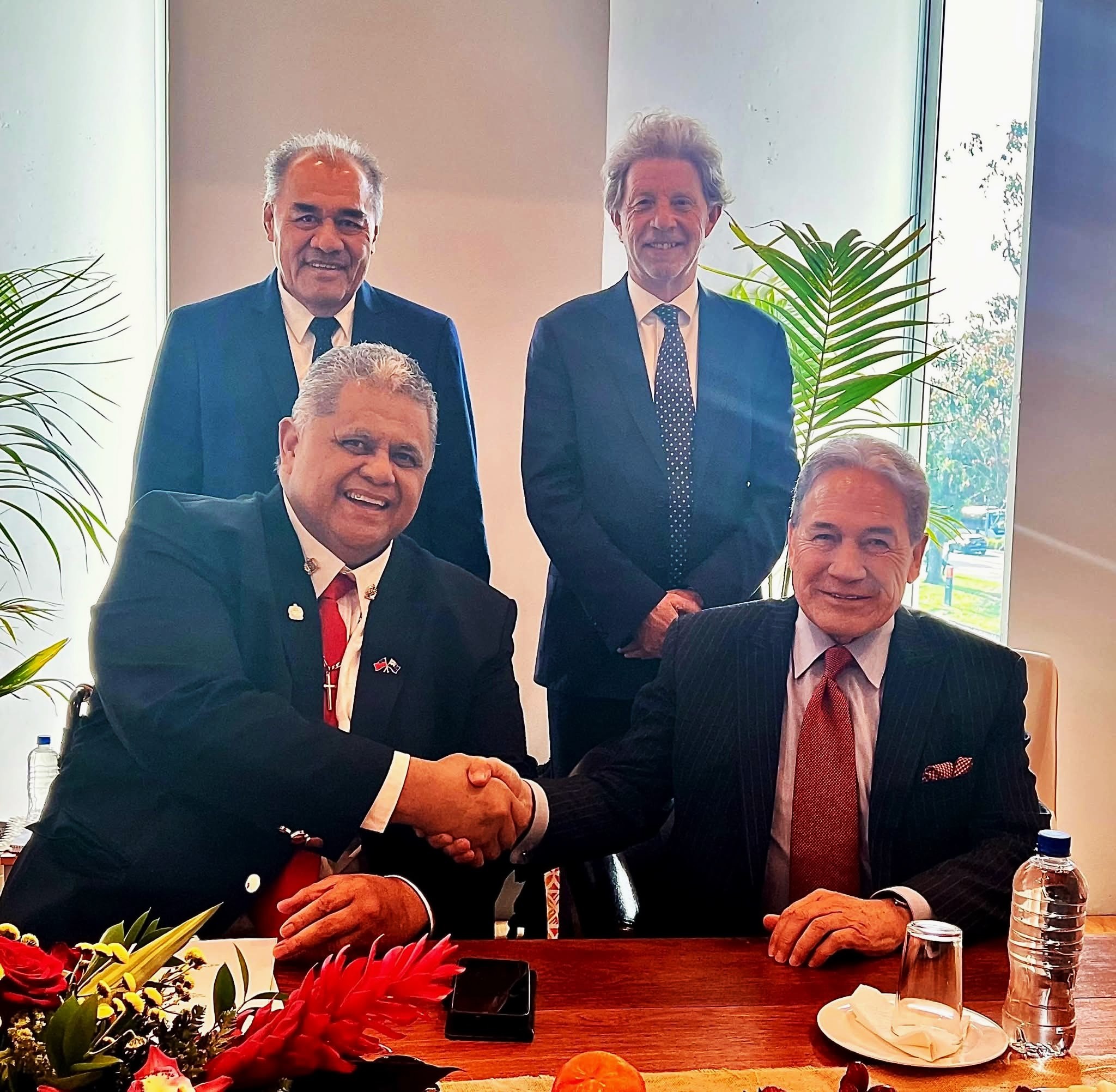 PM Laaulialemalietoa with Winston Peters