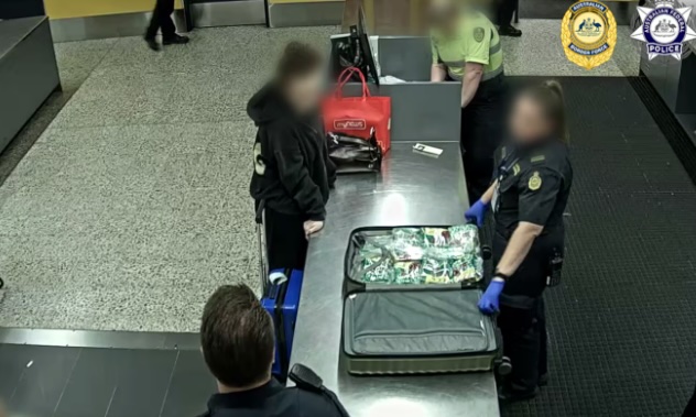 Two Kiwi women are alleged to have imported 36kg of meth into Australia.