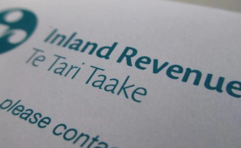 An IR error has affected thousands of pensioners.