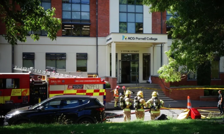 The scene outside ACG Parnell College.