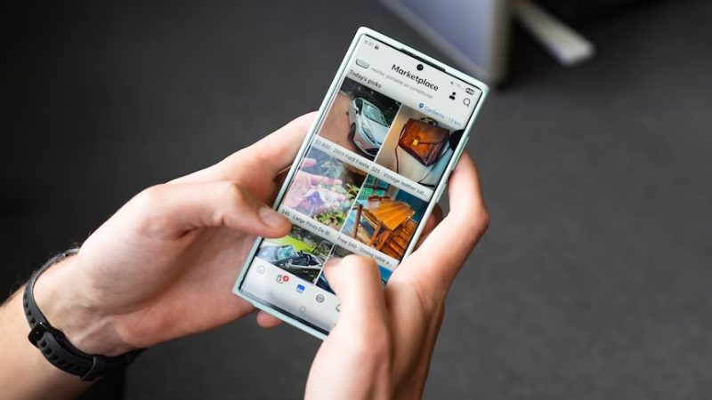 Scammers are posing as both buyers and sellers on platforms like Facebook Marketplace and Gumtree.