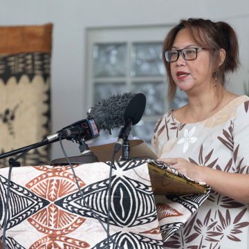 Afioga i le Loia Sili, Salā Mauga Precious Chang.