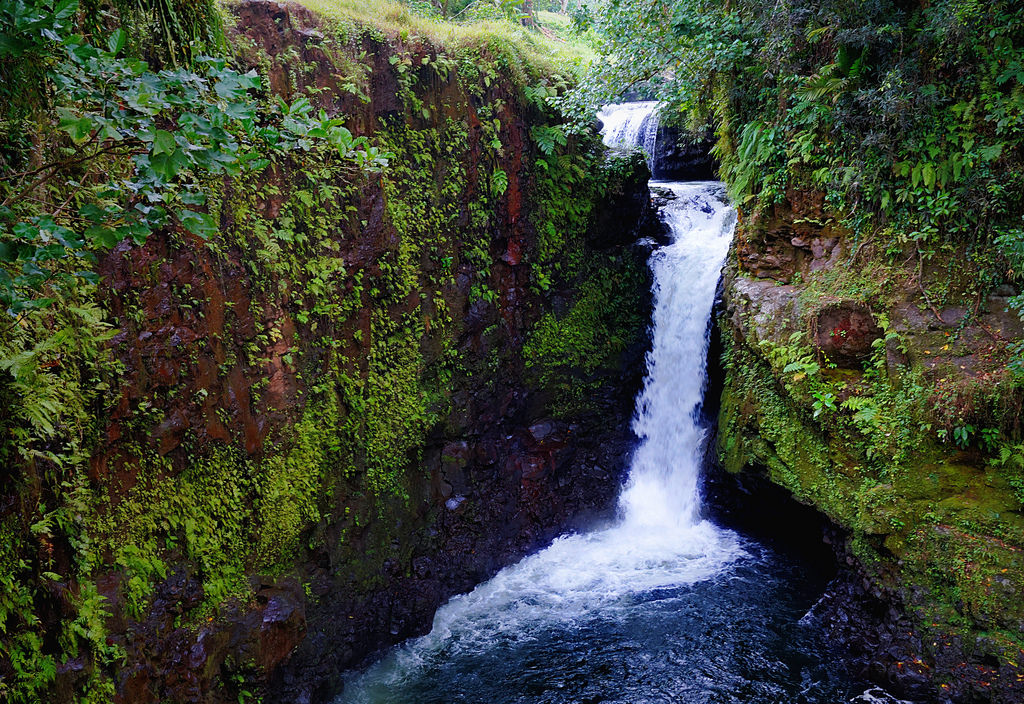 Sauniatu Waterfall