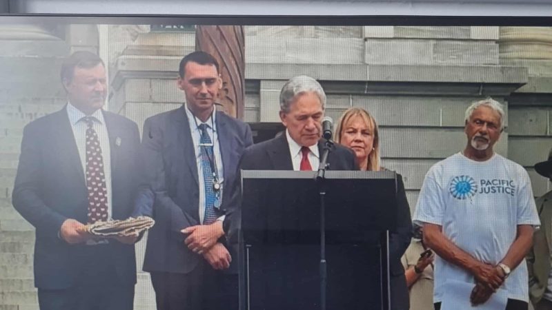 Vaovasamanaia Winston Peters