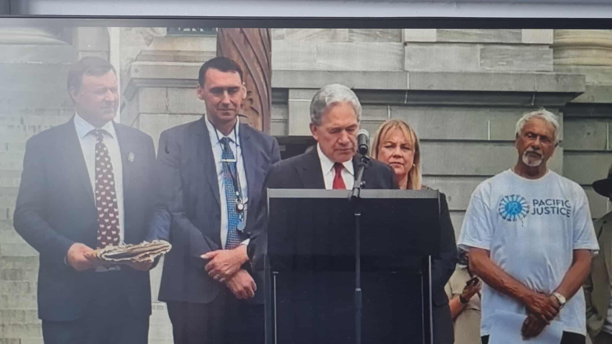 Vaovasamanaia Winston Peters