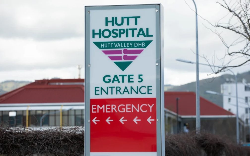 The woman was in Hutt Hospital, recovering from a leg amputation.