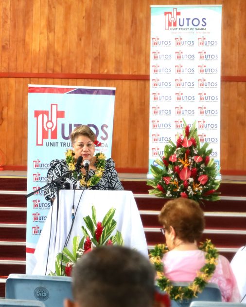 Finance Minister, Hon Mulipola Anarosa Ale Molioo