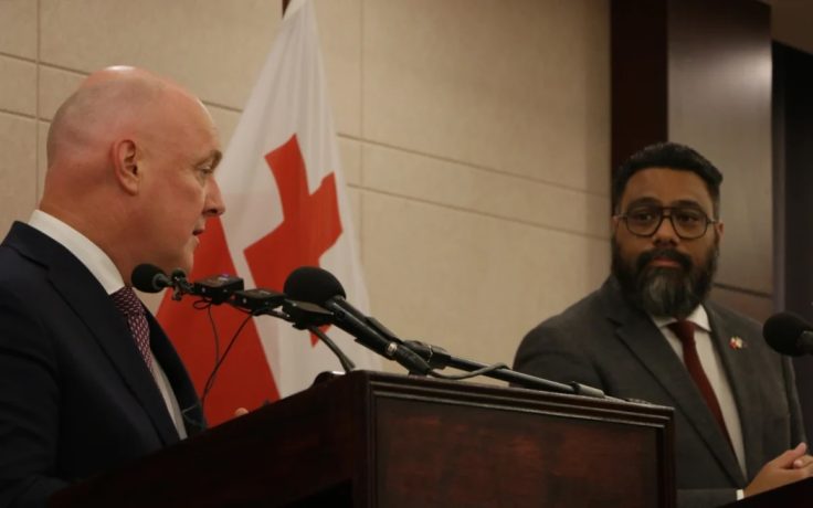 Tonga's Prime Minister Lord Fakafanua has welcomed moves to make travel to New Zealand cheaper and easier.