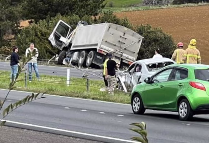 It appears a truck has veered through the wire median barrier and into oncoming traffic on State Highway 1 between Bombay and Ramarama.