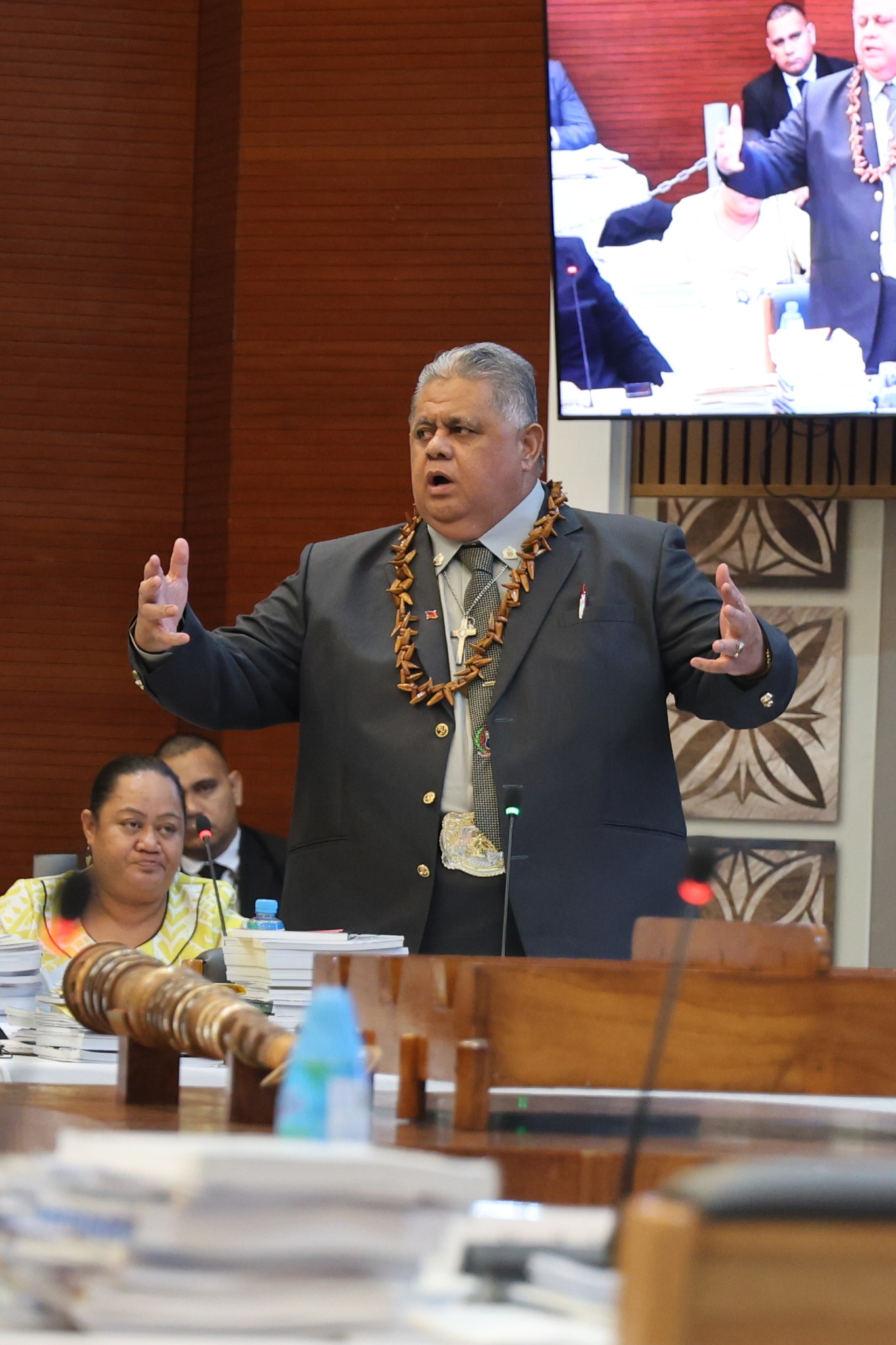 Hon PM, Laaulialemalietoa Leuatea Polataivao Fosi.