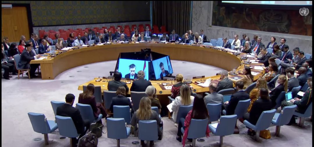 UN Security Council meets for emergency session on peacekeepers killed in Lebanon.