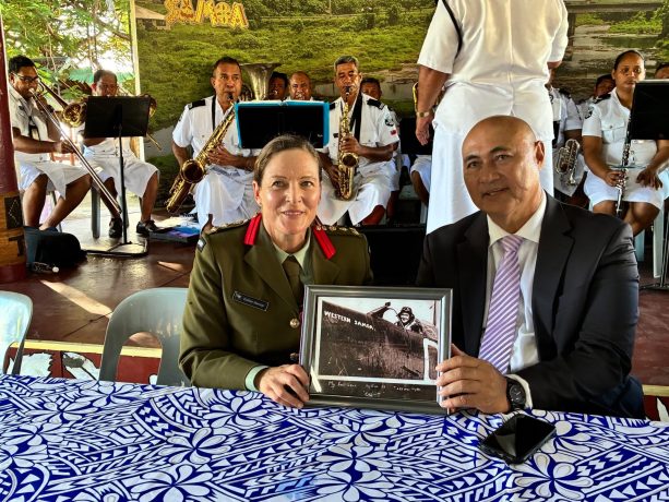 Brigadier Harrop with Hon Tuala Iosefo Ponifasio, president of RSA Samoa.