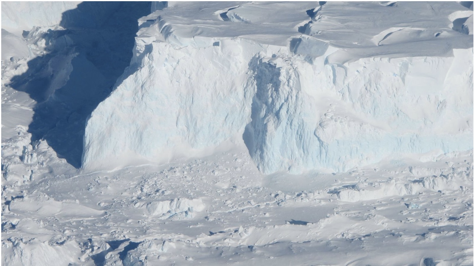The Thwaites ice shelf is 'shattering' as it detaches from the glacier.