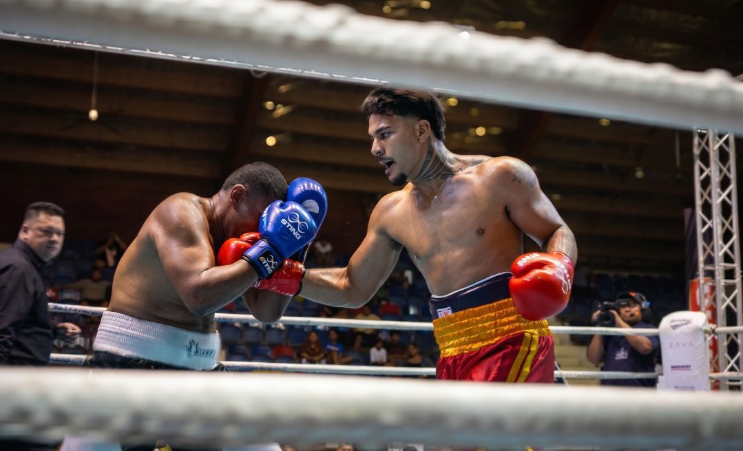 Jolando Ta'ala in Red vs Sainivalati Ratu of Fiji