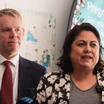 Labour leader Chris Hipkins and health spokesperson Dr Ayesha Verrall promise free maternity scans if elected.
