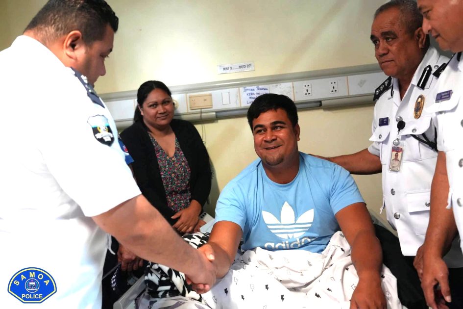 Police visit Constable Ietitaia at Tupua Tamasese Meaole hospital